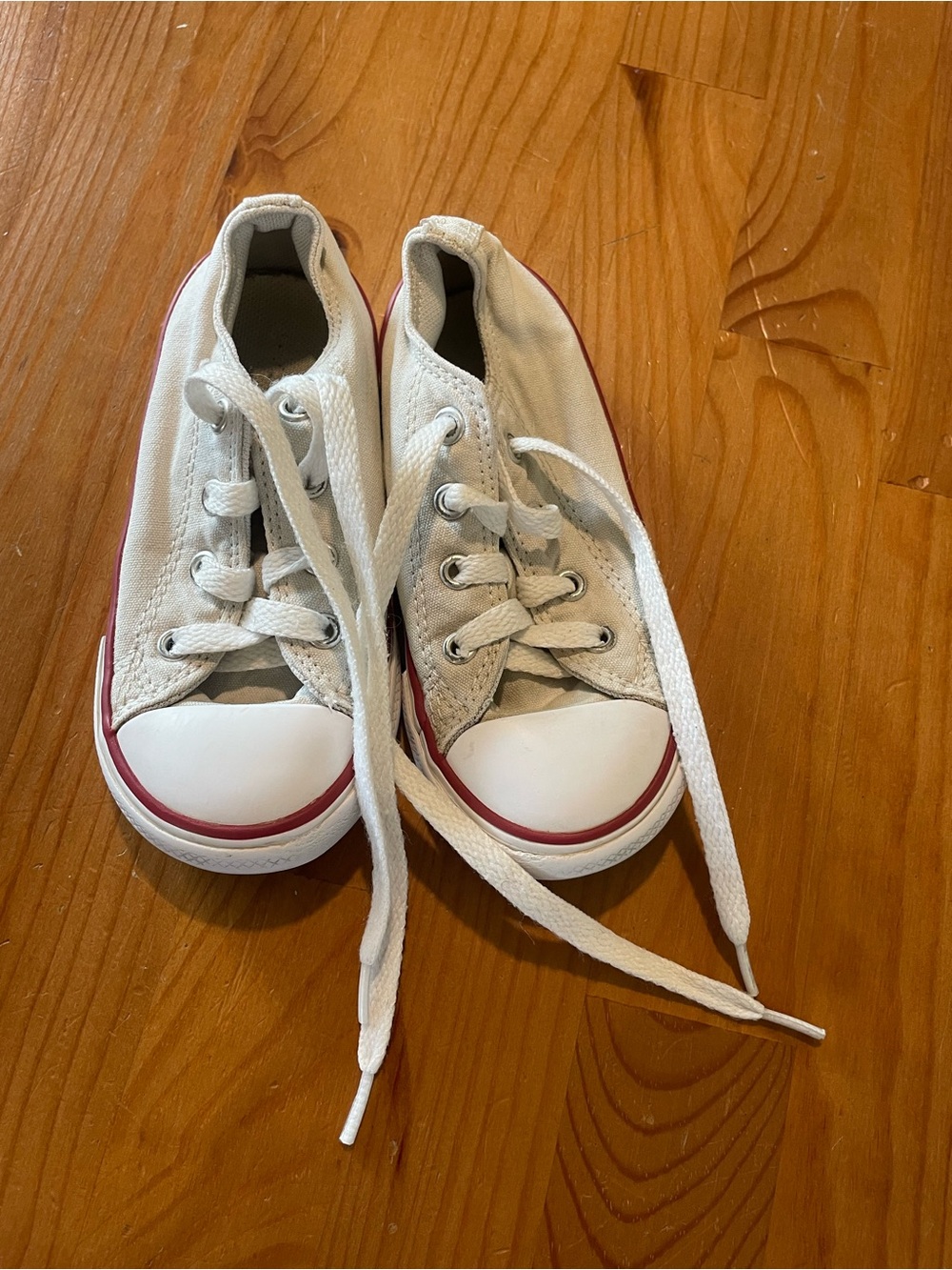 Toddler Converse Size 8